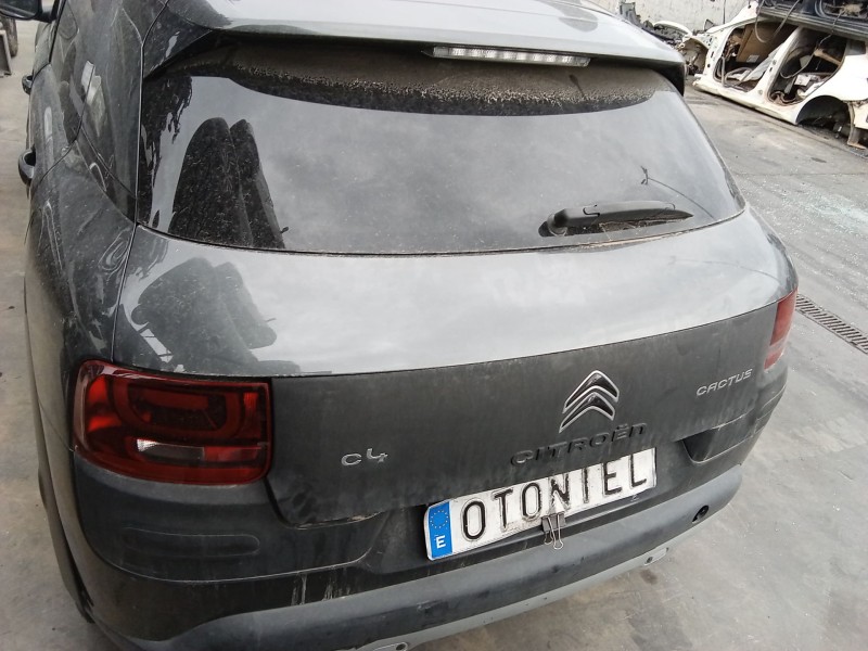 Recambio de porton trasero para citroën c4 cactus 1.2 vti 82 referencia OEM IAM 9800805380  