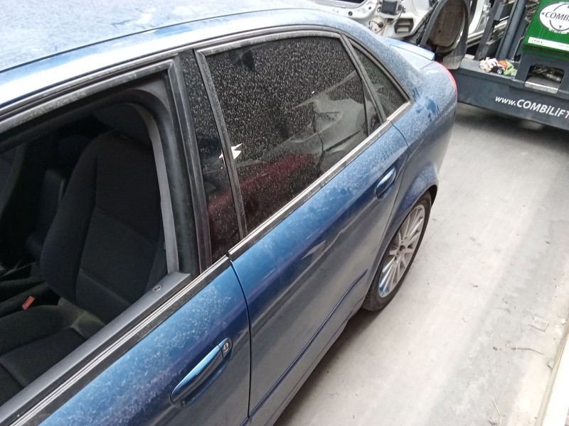 Recambio de puerta trasera izquierda para audi a4 b6 (8e2) 2.0 referencia OEM IAM 8E0833051  