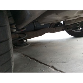 Recambio de puente trasero para citroën c4 cactus 1.2 vti 82 referencia OEM IAM 9801942480  