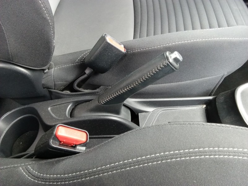 Recambio de palanca freno de mano para toyota yaris (_p13_) 1.5 hybrid (nhp130_) referencia OEM IAM 462100D231C2  