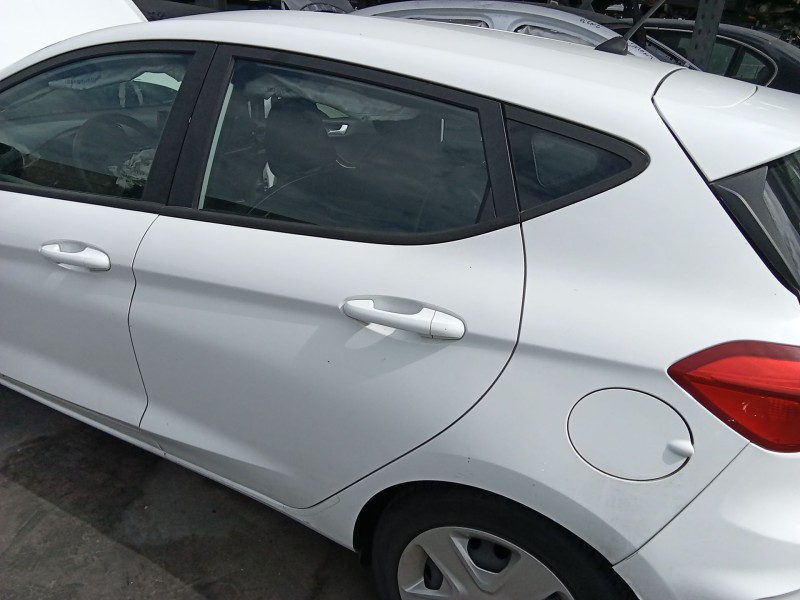 Recambio de puerta trasera izquierda para ford fiesta vii (hj, hf) 1.5 tdci referencia OEM IAM 2085210  