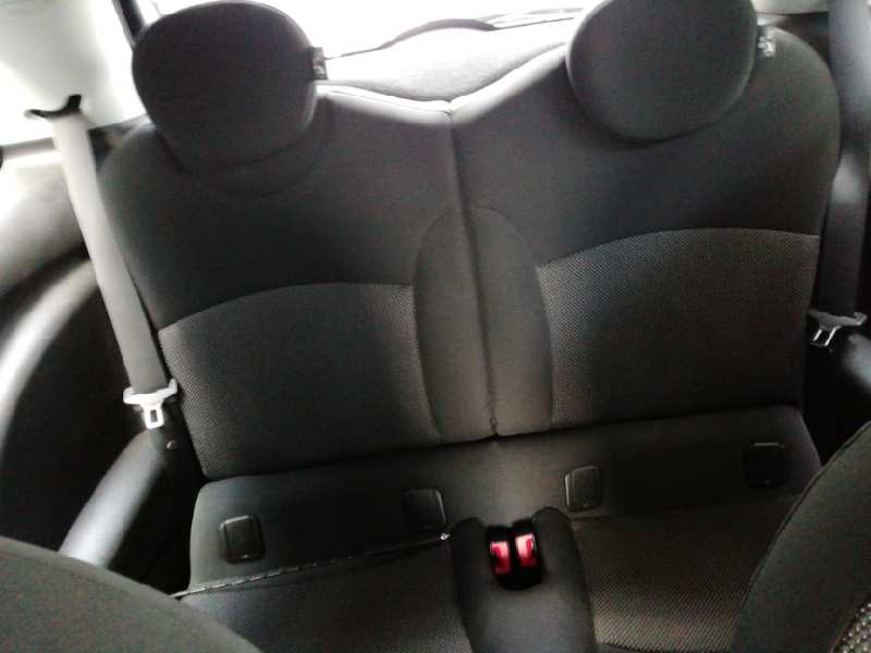 Recambio de asientos traseros para bmw r56 cooper referencia OEM IAM   