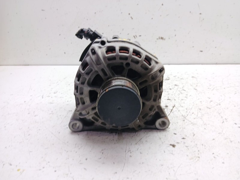Recambio de alternador para peugeot 208 i (ca_, cc_) 1.2 puretech 82 referencia OEM IAM 9809391880  