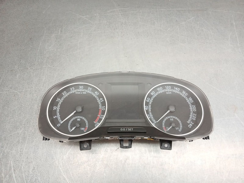 Recambio de cuadro instrumentos para skoda rapid spaceback (nh1) 1.4 tdi referencia OEM IAM 5ja920741b  