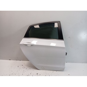 Recambio de puerta trasera derecha para hyundai i30 (gd) 1.6 crdi referencia OEM IAM 77004A5010  
