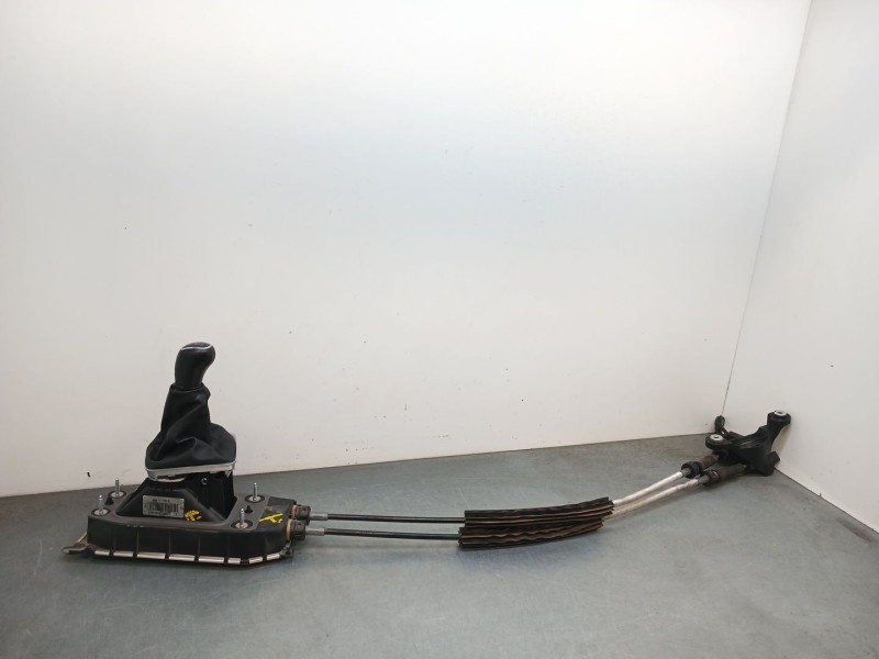 Recambio de palanca cambio para skoda rapid spaceback (nh1) 1.4 tdi referencia OEM IAM 6ra711049d  