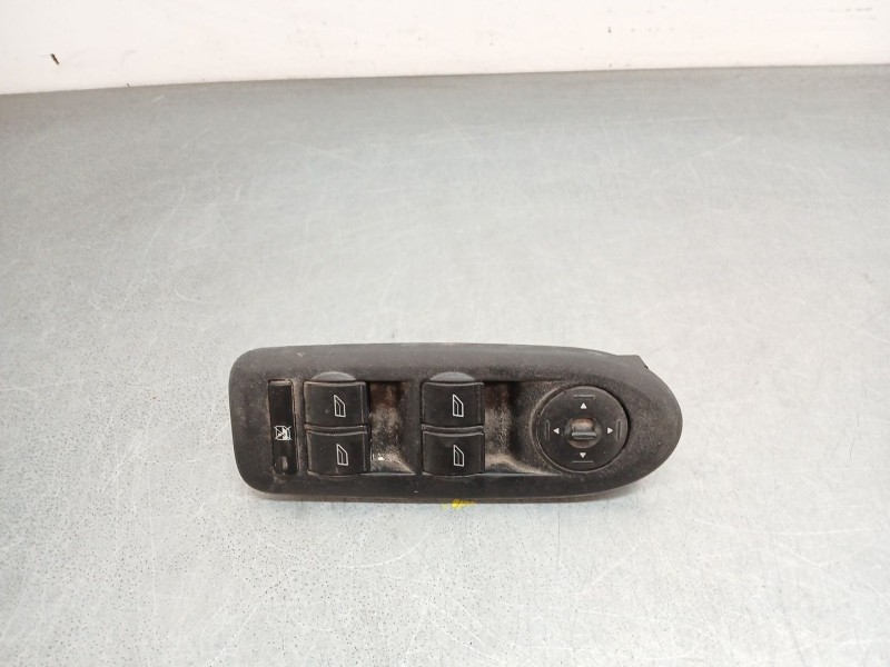 Recambio de mando elevalunas delantero izquierdo para ford focus c-max (dm2) 1.8 tdci referencia OEM IAM 7m5t14a132aa  