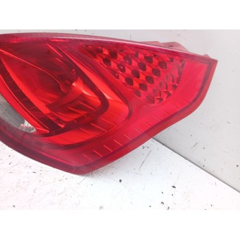 Recambio de piloto trasero derecho para ford fiesta vi (cb1, ccn) 1.4 tdci referencia OEM IAM 8A6113404A  