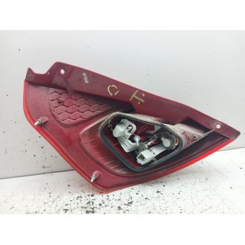 Recambio de piloto trasero derecho para ford fiesta vi (cb1, ccn) 1.4 tdci referencia OEM IAM 8A6113404A  