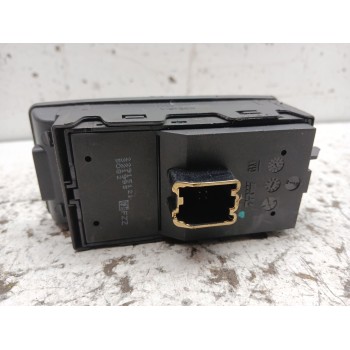 Recambio de mando elevalunas delantero izquierdo para opel insignia a (g09) 2.0 cdti (68) referencia OEM IAM 13222224 22915121 