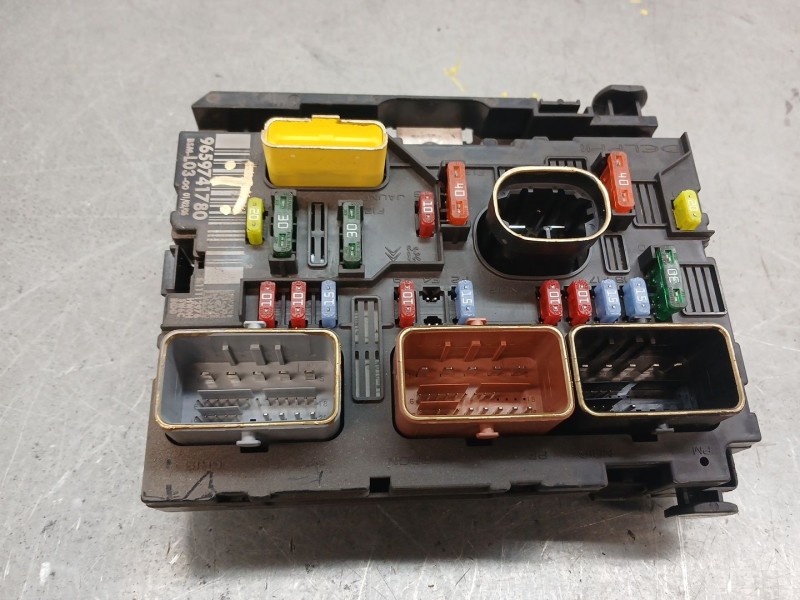 Recambio de centralita bsm para citroën c2 (jm_) 1.4 referencia OEM IAM 9659741780  