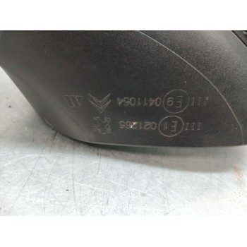 Recambio de retrovisor izquierdo para citroën c4 cactus 1.2 vti 82 referencia OEM IAM E90411054  