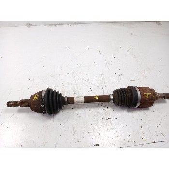 TRANSMISION DELANTERA IZQUIERDA AV613B437CC 
