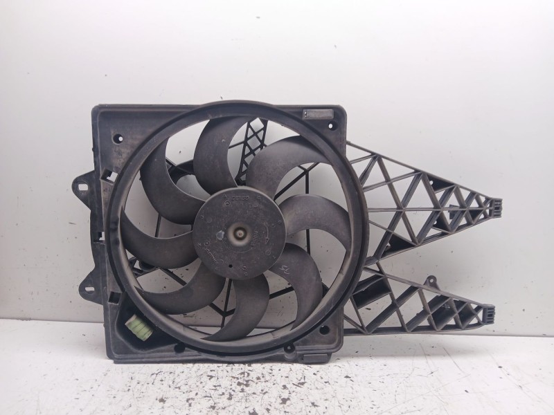 Recambio de electroventilador para opel combo furgón/monospace (x12) 1.3 cdti (b05) referencia OEM IAM 8E4241000  
