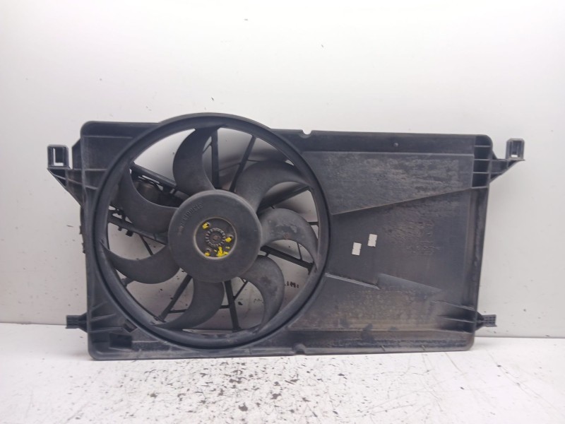 Recambio de electroventilador para ford focus c-max (dm2) 1.8 tdci referencia OEM IAM 3M5H8C607RH  
