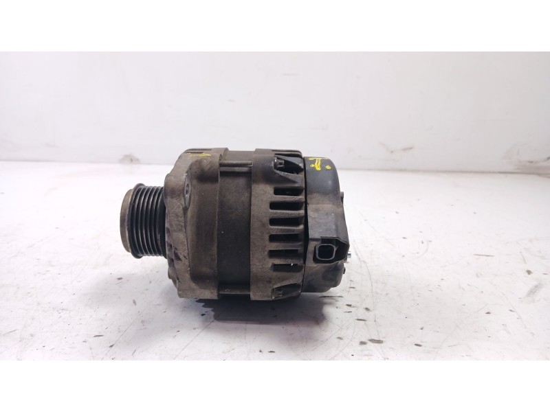 Recambio de alternador para opel astra j (p10) 1.7 cdti (68) referencia OEM IAM 1350018  