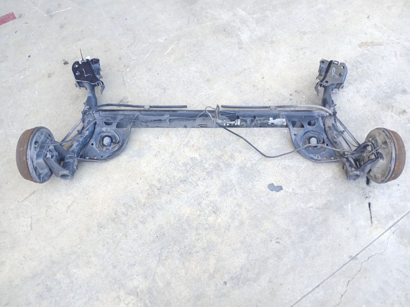 Recambio de puente trasero para nissan micra iii (k12) 1.5 dci referencia OEM IAM 55501BC63B  