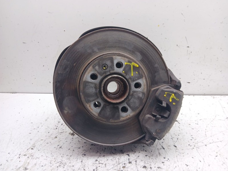 Recambio de mangueta delantera derecha para skoda rapid spaceback (nh1) 1.4 tdi referencia OEM IAM 6C0407256A  