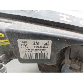 Recambio de faro izquierdo para opel combo furgón/monospace (x12) 1.3 cdti (b05) referencia OEM IAM 51810672  