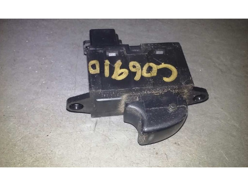 Recambio de mando elevalunas delantero derecho para daewoo nubira berlina cdx (1999) referencia OEM IAM   