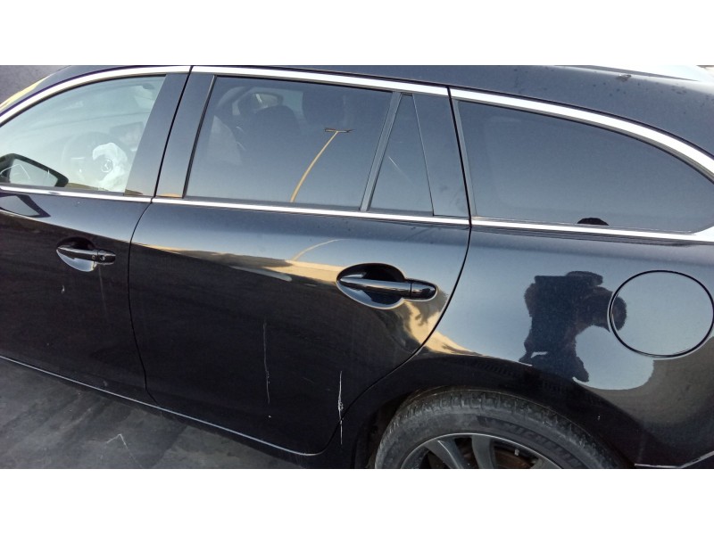 Recambio de puerta trasera izquierda para mazda 6 station wagon (gj, gl) 2.2 d referencia OEM IAM GHY07302XD  