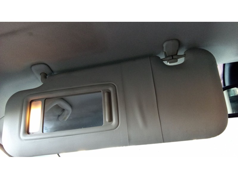 Recambio de parasol izquierdo para mazda 6 station wagon (gj, gl) 2.2 d referencia OEM IAM GHP969320B75  