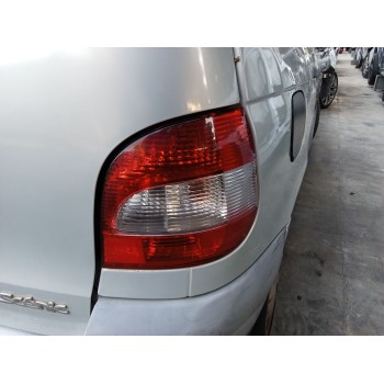 PILOTO TRASERO DERECHO 7701042408 