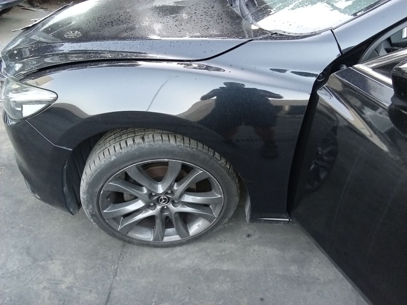 Recambio de aleta delantera izquierda para mazda 6 station wagon (gj, gl) 2.2 d referencia OEM IAM GHP952211A  