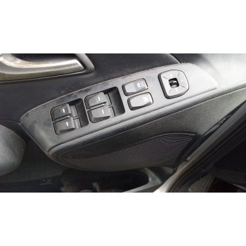 MANDO ELEVALUNAS DELANTERO IZQUIERDO 935702Y0109P 