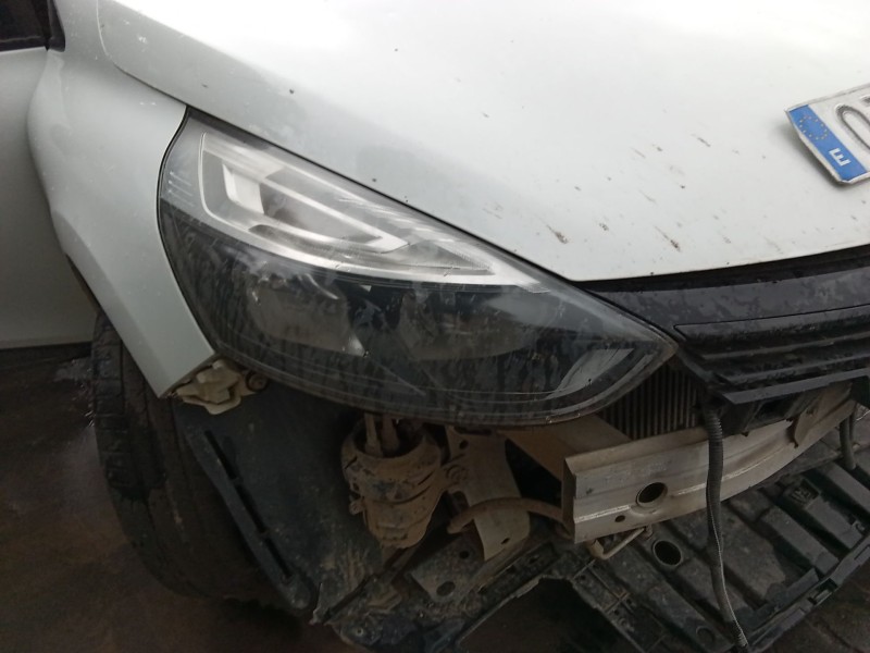 Recambio de faro derecho para renault clio iv furgón/hatchback (bh_) 1.5 dci 75 referencia OEM IAM 260103127R  