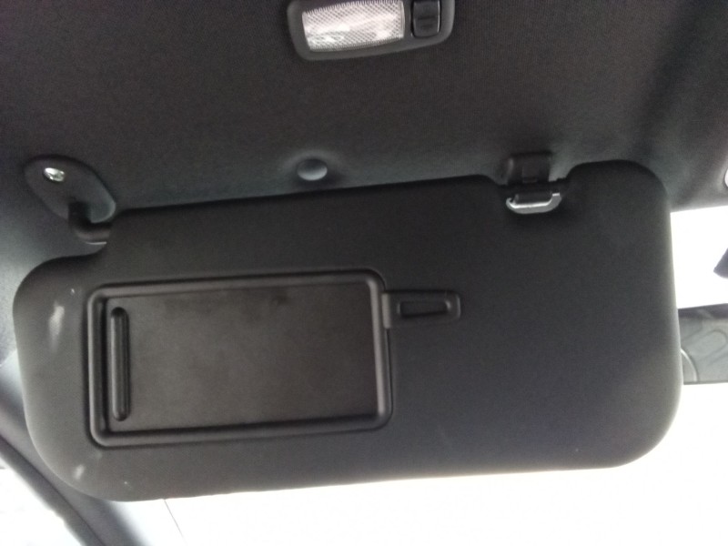 Recambio de parasol izquierdo para hyundai i20 iii (bc3, bi3) 1.2 referencia OEM IAM 85210Q0000NNB  