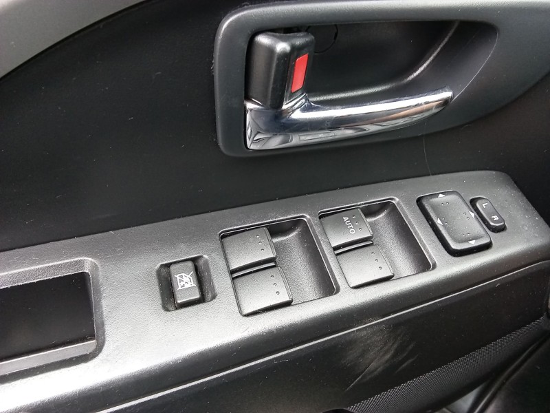 Recambio de mando elevalunas delantero izquierdo para mazda 5 (cw) 1.6 cd referencia OEM IAM CG1566350  