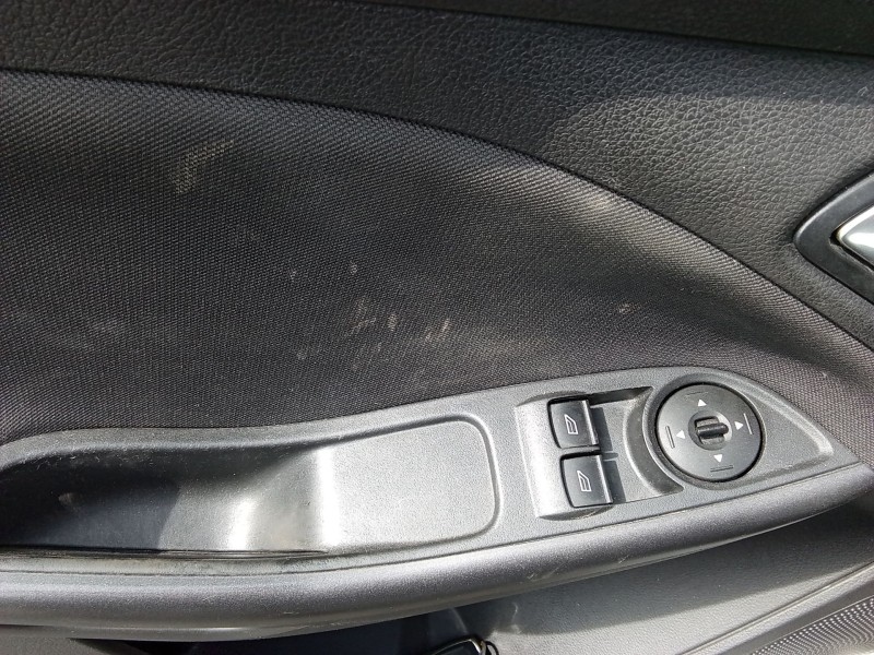 Recambio de mando elevalunas delantero izquierdo para ford focus iii 1.5 tdci referencia OEM IAM 1690870  
