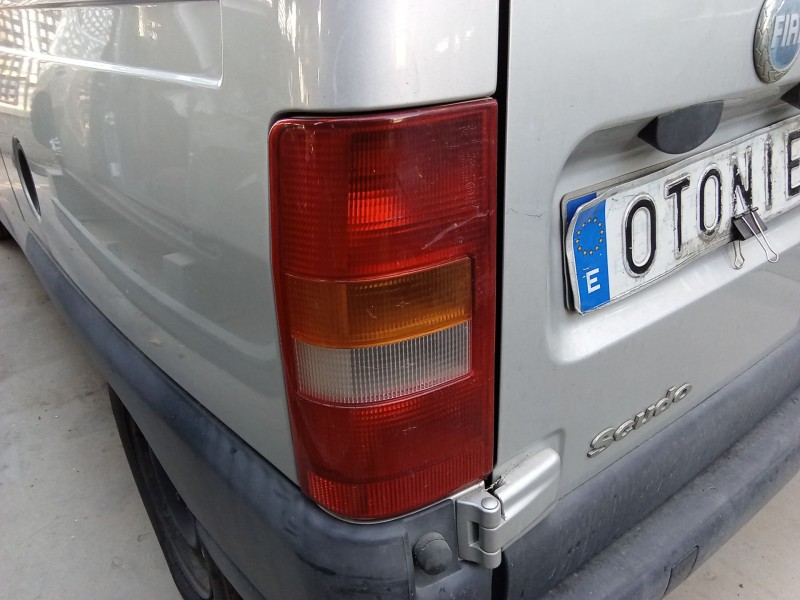 Recambio de piloto trasero izquierdo para fiat scudo furgoneta (220_) 2.0 jtd referencia OEM IAM 0009790384780  