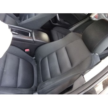 ASIENTO DELANTERO IZQUIERDO 