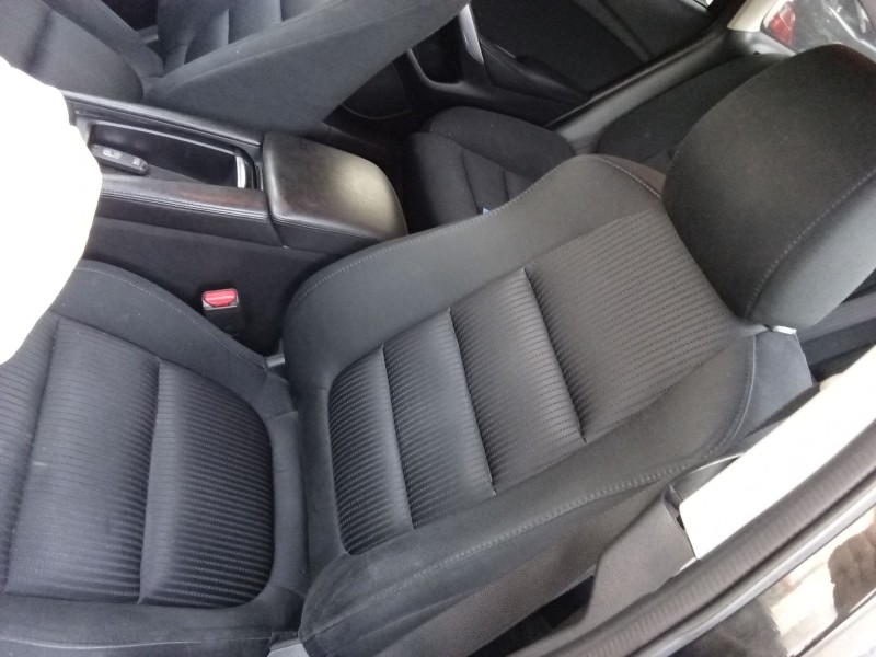 Recambio de asiento delantero izquierdo para mazda 6 station wagon (gj, gl) 2.2 d referencia OEM IAM   