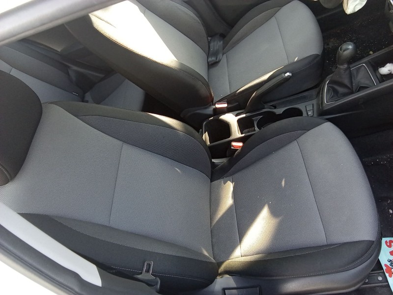 Recambio de asiento delantero derecho para hyundai i20 ii (gb, ib) 1.2 referencia OEM IAM   