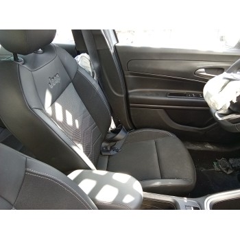 ASIENTO DELANTERO IZQUIERDO 