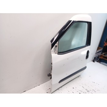 Recambio de puerta delantera izquierda para opel combo furgón/monospace (x12) 1.3 cdti (b05) referencia OEM IAM 95530983  