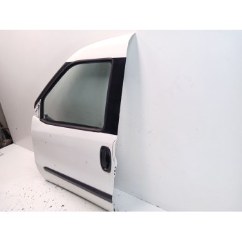 Recambio de puerta delantera izquierda para opel combo furgón/monospace (x12) 1.3 cdti (b05) referencia OEM IAM 95530983  