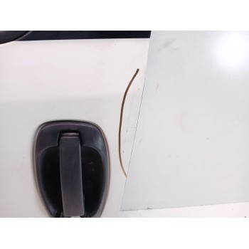 Recambio de puerta delantera izquierda para opel combo furgón/monospace (x12) 1.3 cdti (b05) referencia OEM IAM 95530983  