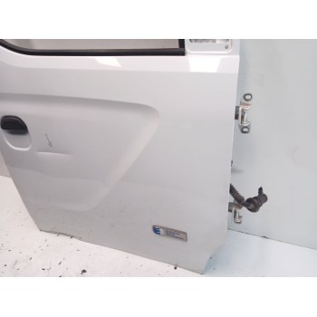 Recambio de puerta delantera derecha para maxus edeliver 3 furgoneta electric referencia OEM IAM C00301719 C00301719-4100 