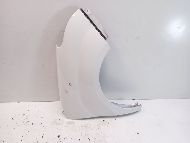 Recambio de aleta delantera derecha para opel combo furgón/monospace (x12) 1.3 cdti (b05) referencia OEM IAM 95509342  