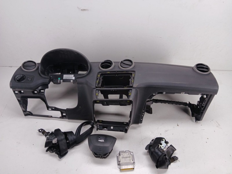 Recambio de kit airbag para seat ibiza iv (6j5, 6p1) 1.4 tdi referencia OEM IAM 6C0959655J 6F0880201AG 6J0880204