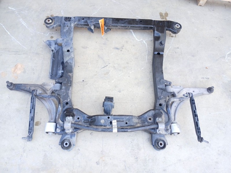 Recambio de puente delantero para chevrolet cruze (j300) 1.6 referencia OEM IAM 13287348  