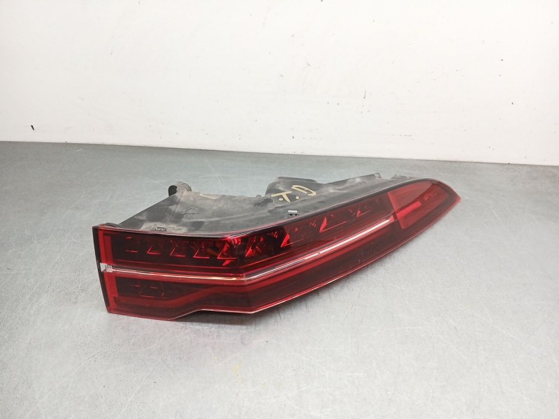 Recambio de piloto trasero derecho para jaguar i-pace (x590) ev400 awd referencia OEM IAM j9d313404ab  