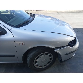 Recambio de aleta delantera derecha para seat leon (1m1) 1.9 tdi referencia OEM IAM 1M0821022  