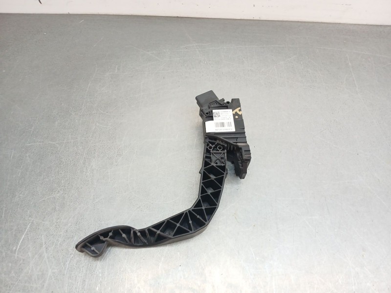 Recambio de pedal acelerador para opel corsa f (p2jo) 1.2 (68) referencia OEM IAM 9837891880  