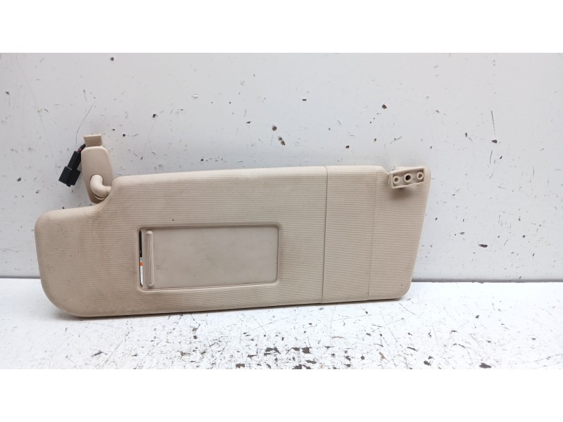 Recambio de parasol izquierdo para volkswagen golf iv (1j1) 1.4 16v referencia OEM IAM 3B0857551AM2G5  