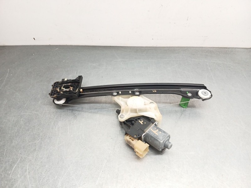 Recambio de elevalunas trasero derecho para jaguar i-pace (x590) ev400 awd referencia OEM IAM j9d327000ab  
